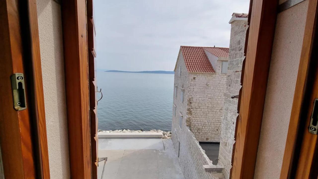 Rotondo * Kastela